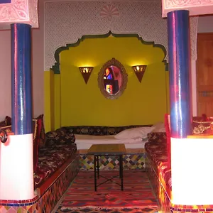 Couette-café Dar Ayour